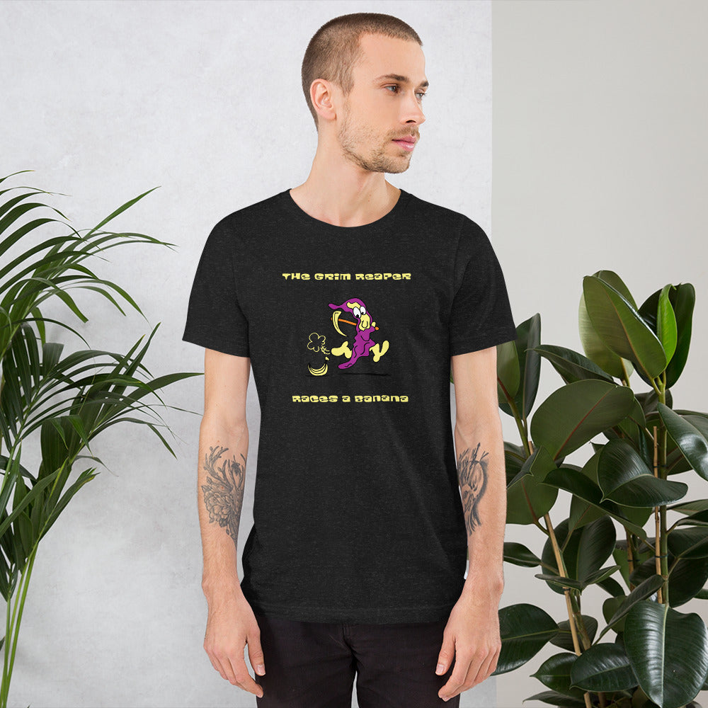 The Grim Reaper races a Banana - Men's t-shirt