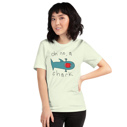 Oh no, a shark - Women's t-shirt