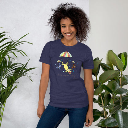 It's raining cats n dogs - Women's t-shirt