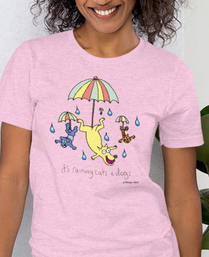 It's raining cats n dogs - Women's t-shirt