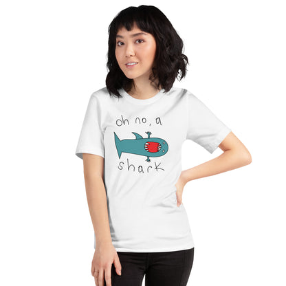 Oh no, a shark - Women's t-shirt